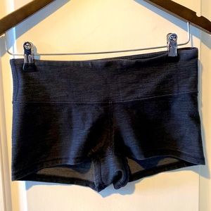 Lululemon Short Shorts